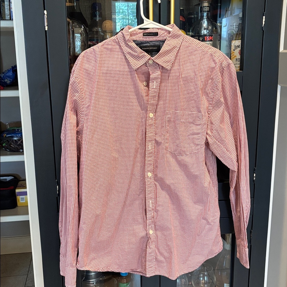Banana Republic Red and White Plaid Shirt
